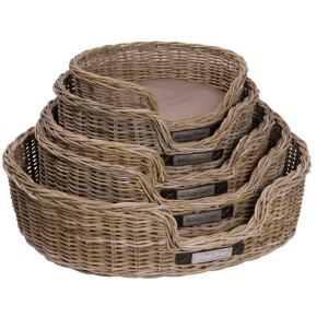 Corbeille classique en rotin ovale Corbeille classique en rotin ovale