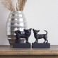 Figure de race de chien Bull Terrier noir