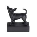 Figure de race de chien Chihuahua cheveux courts noir Figure de race de chien Chihuahua cheveux courts noir