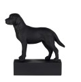 Figure de race de chien Labrador noir