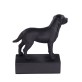Figure de race de chien Labrador noir