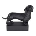 Figure de race de chien Teckel (Dachshund) noir